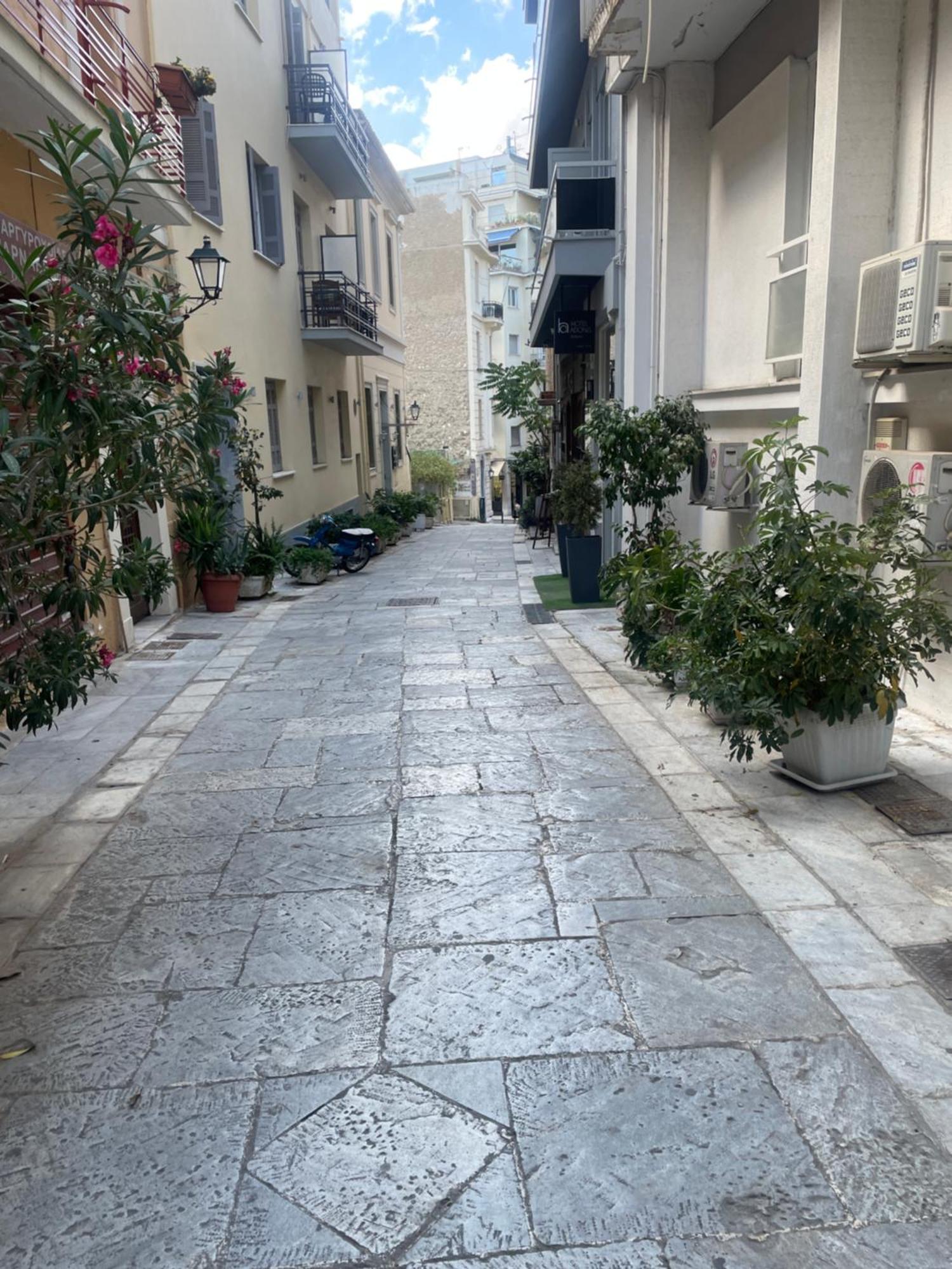 Plaka Quiet Apartment Афины Экстерьер фото